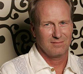 William Hurt.jpg